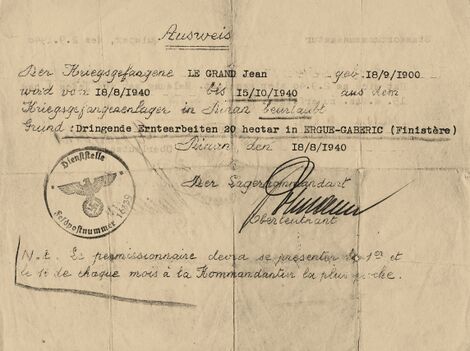 AusweisJeanLeGrand1940.jpg