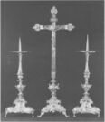 croix et chandeliers