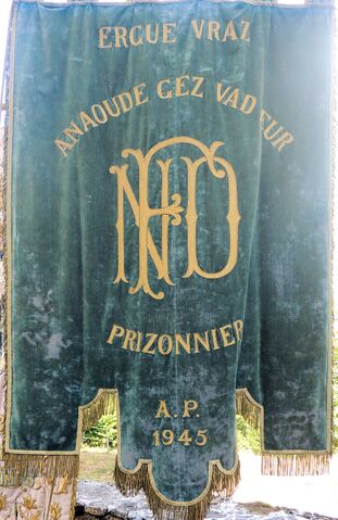 Fichier:BannièrePrisonniersB.jpg