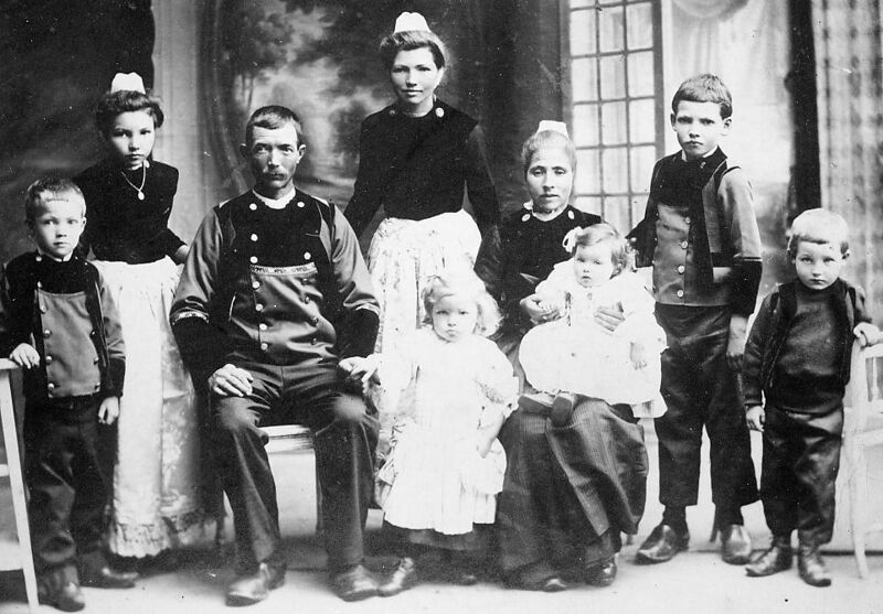 FamilleHenri Huitric1918.jpg